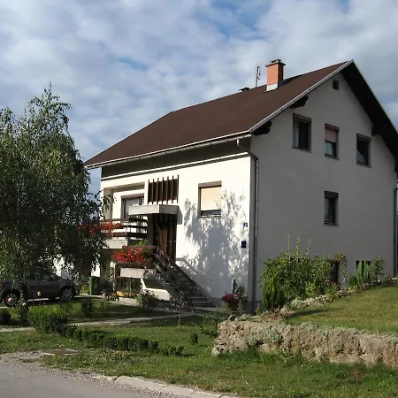 Apartment With A Parking Space Delnice, Gorski Kotar - 15589 Delnice