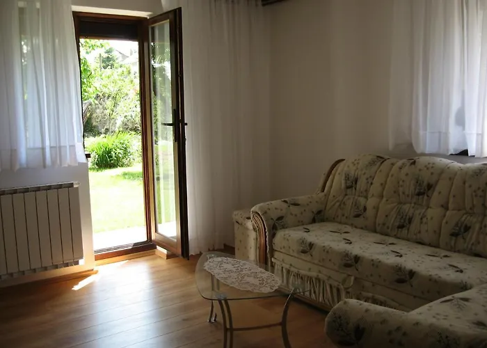Διαμέρισμα With A Parking Space Delnice, Gorski Kotar - 15589 *
